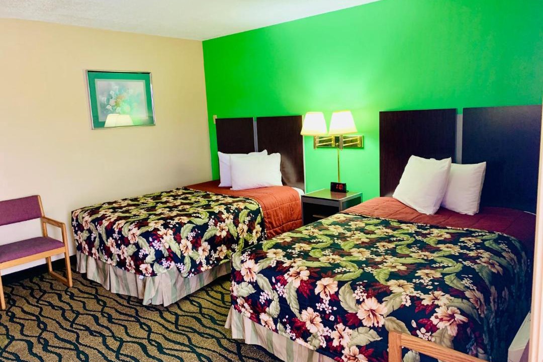 Photo of Bedroom in Liberal