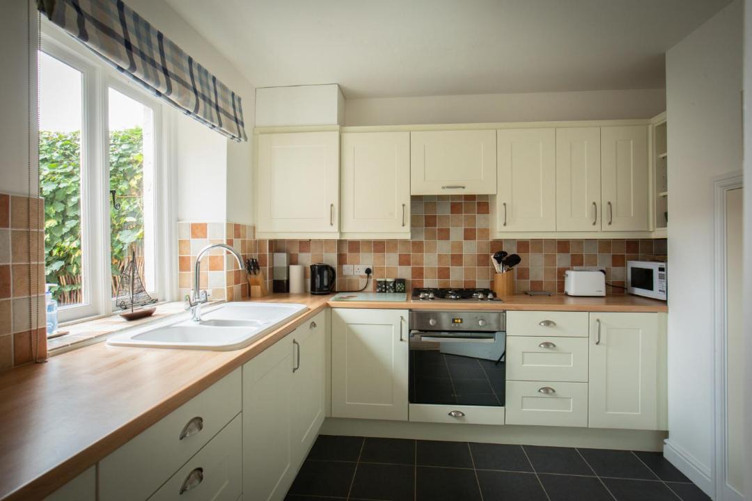 Photo of Kitchen in Budleigh Salterton