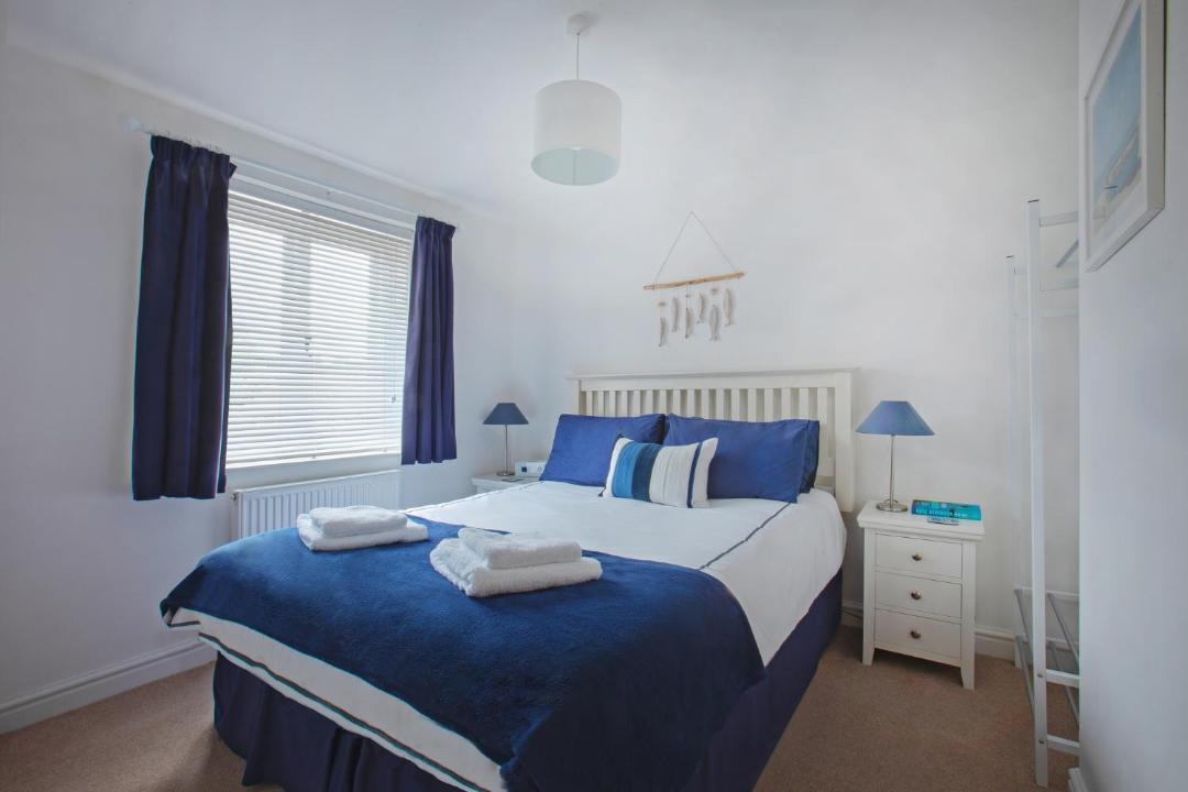 Photo of Bedroom in Budleigh Salterton