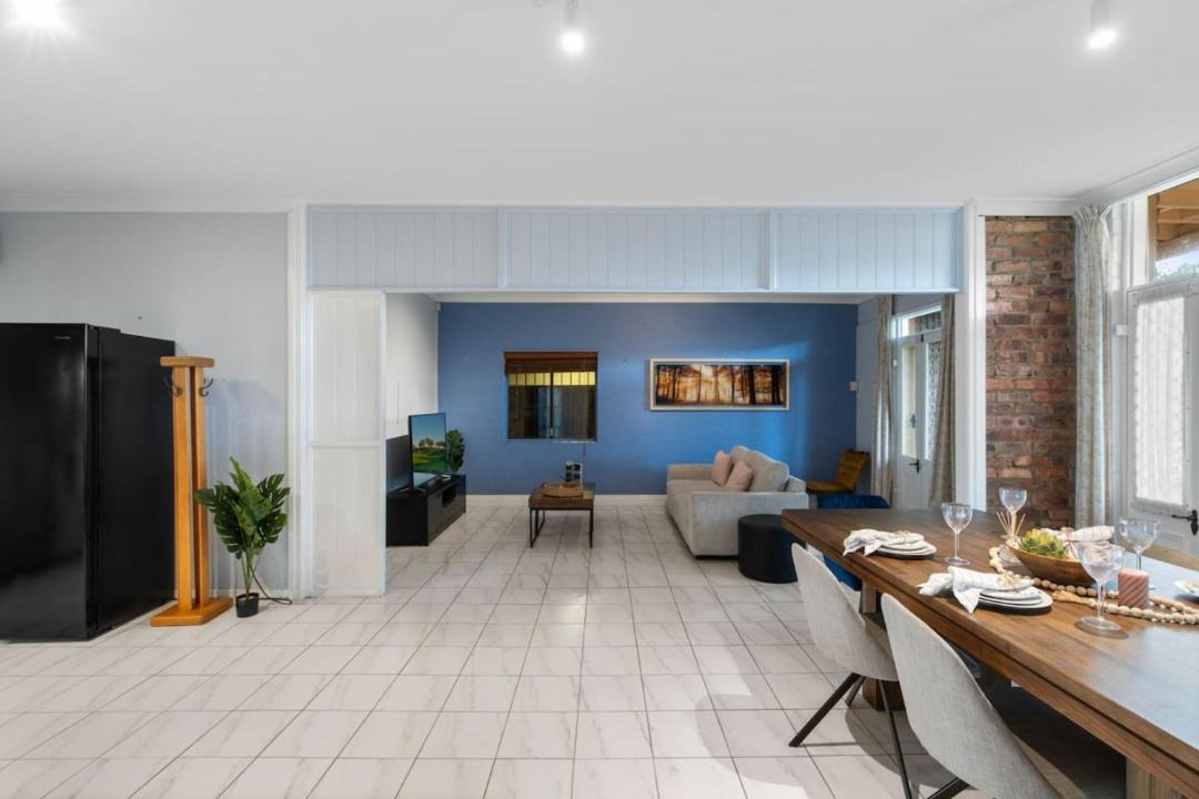 Photo of Others in Robertson