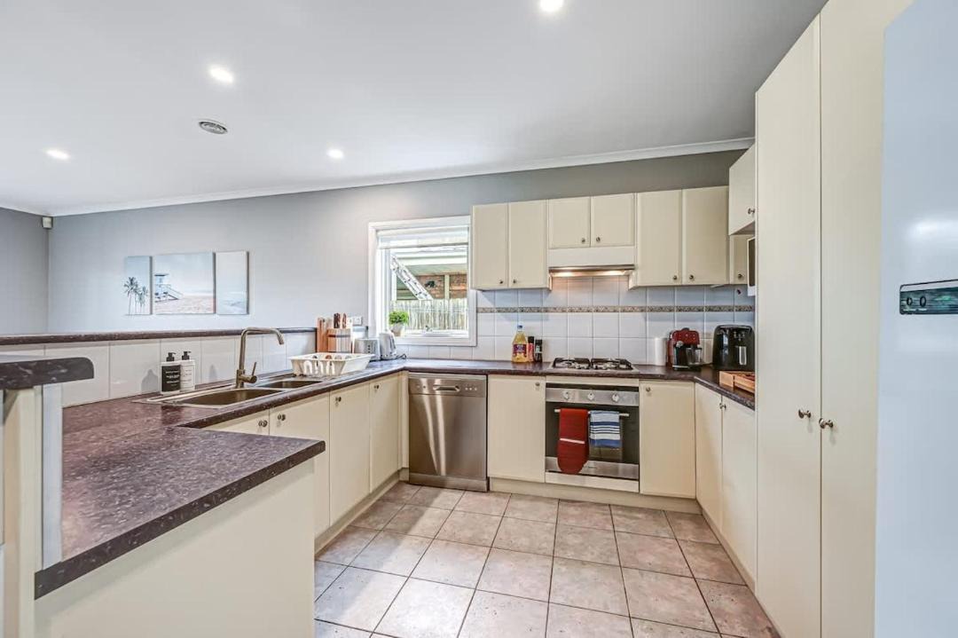 Photo of Kitchen in Patterson Lakes