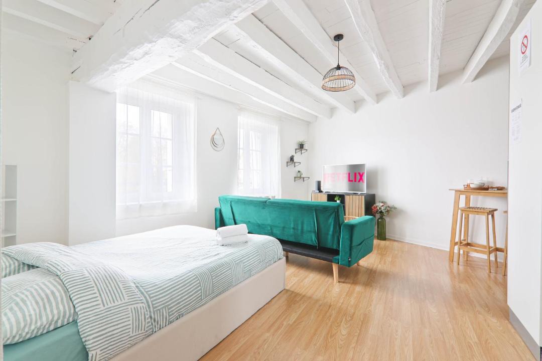 Photo of Bedroom in Etampes