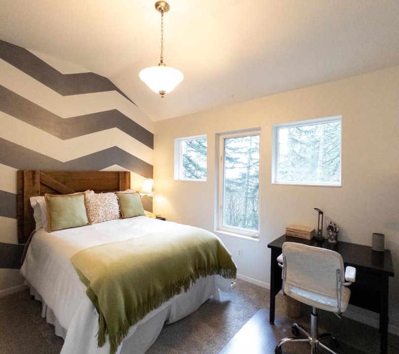 Photo of Bedroom in Corvallis