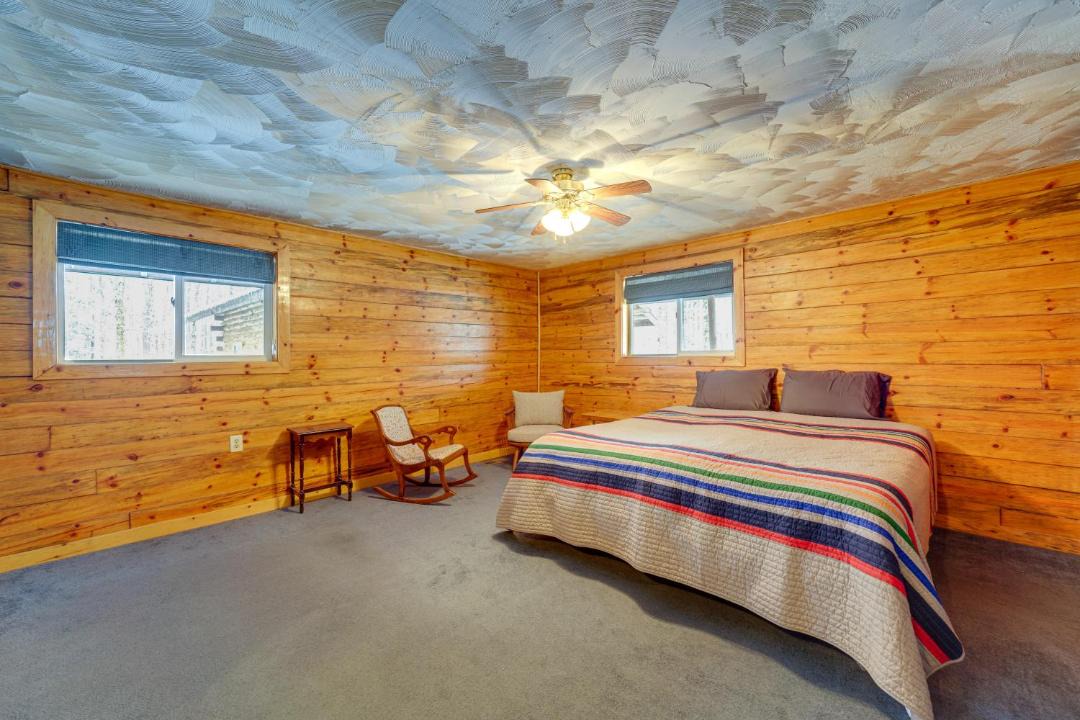 Photo of Bedroom in Oswegatchie