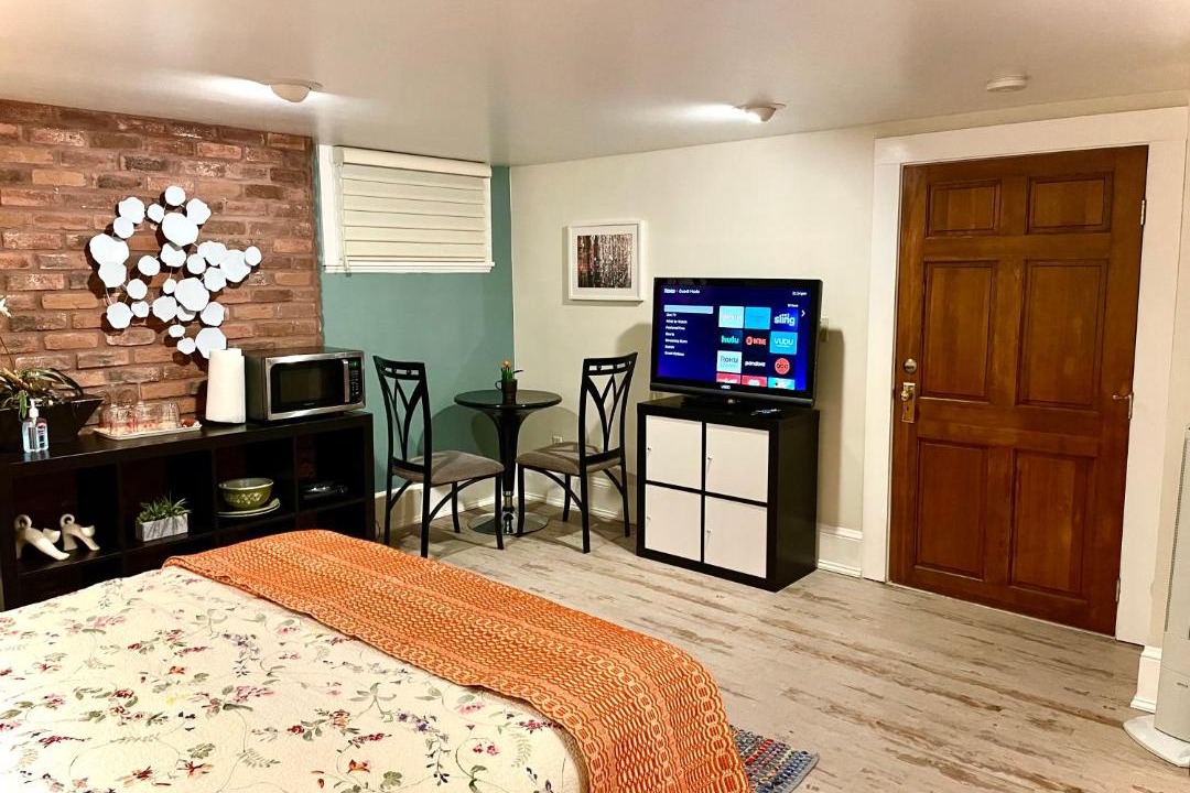 Photo of Others in Hollywood District