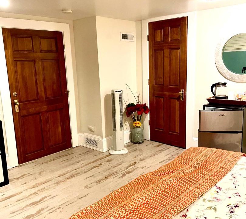 Photo of Others in Hollywood District