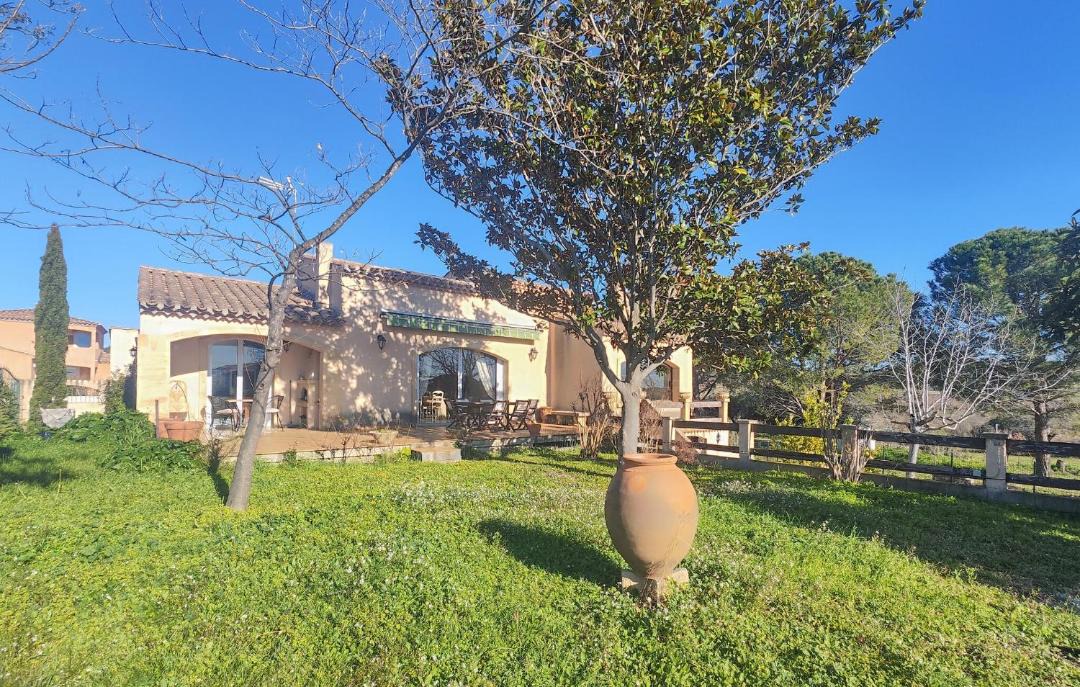 Photo of Others in Cruzy