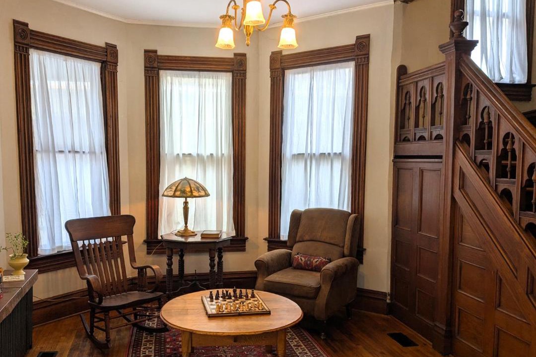 Photo of Others in Hannibal