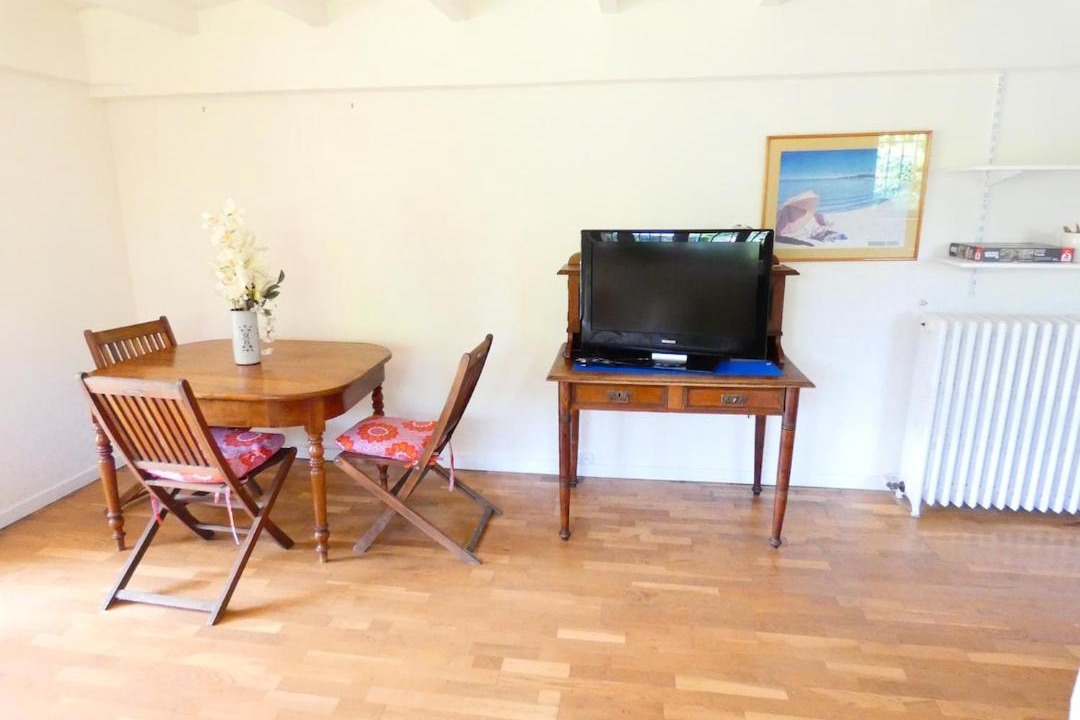 Photo of Others in Francheville Le Bas