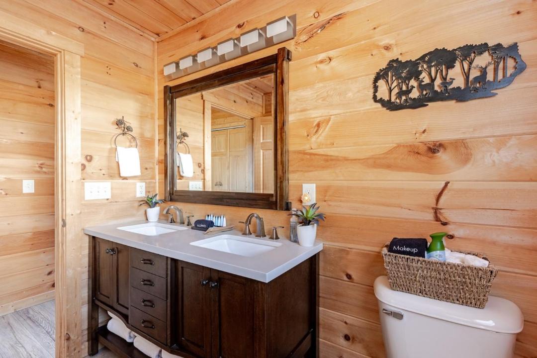Photo of Bathroom in Bryson City