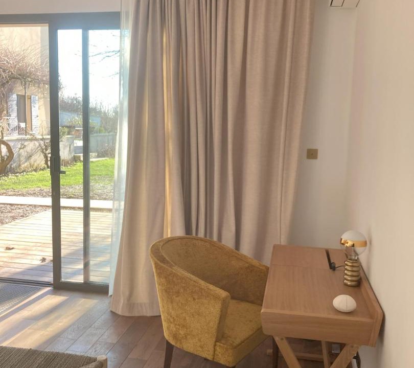 Photo of Others in Genay