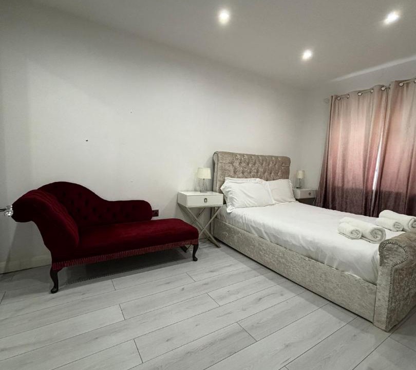 Photo of Others in Lacey Green