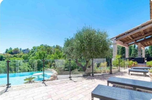 Photo of Others in Poussan