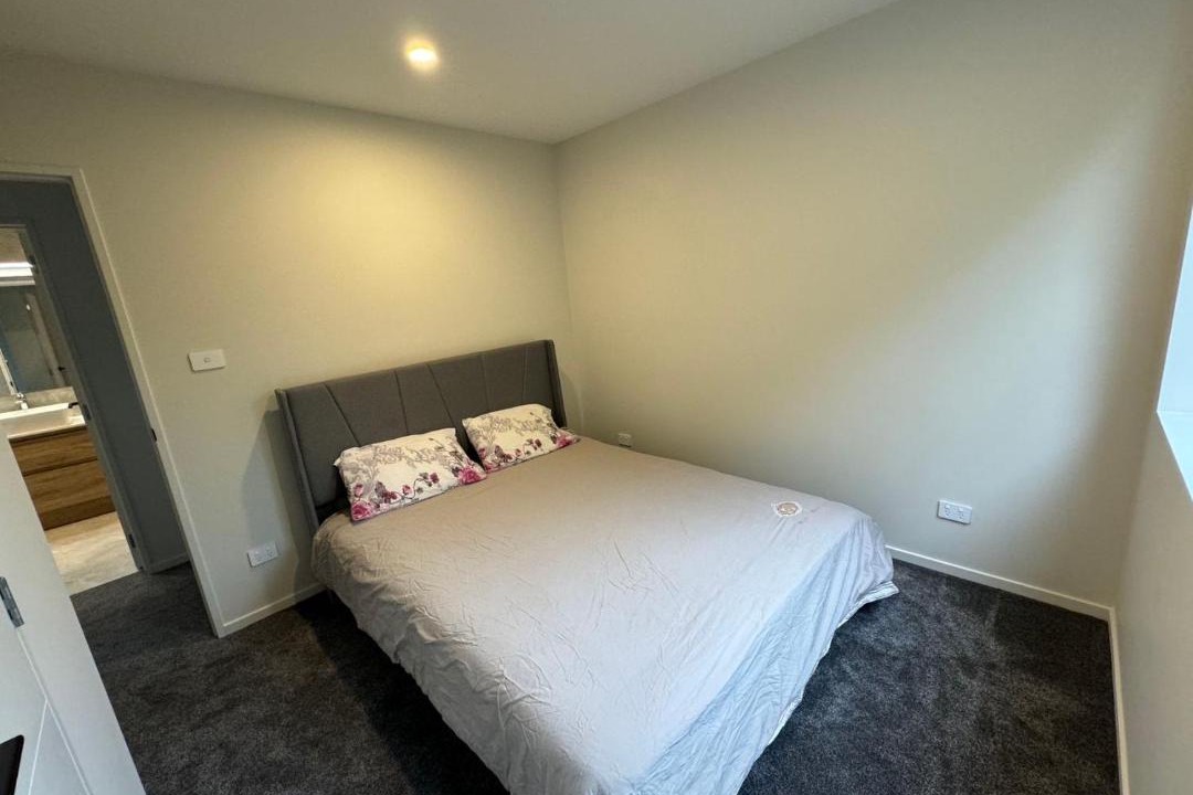 Photo of Others in Eastern Beach