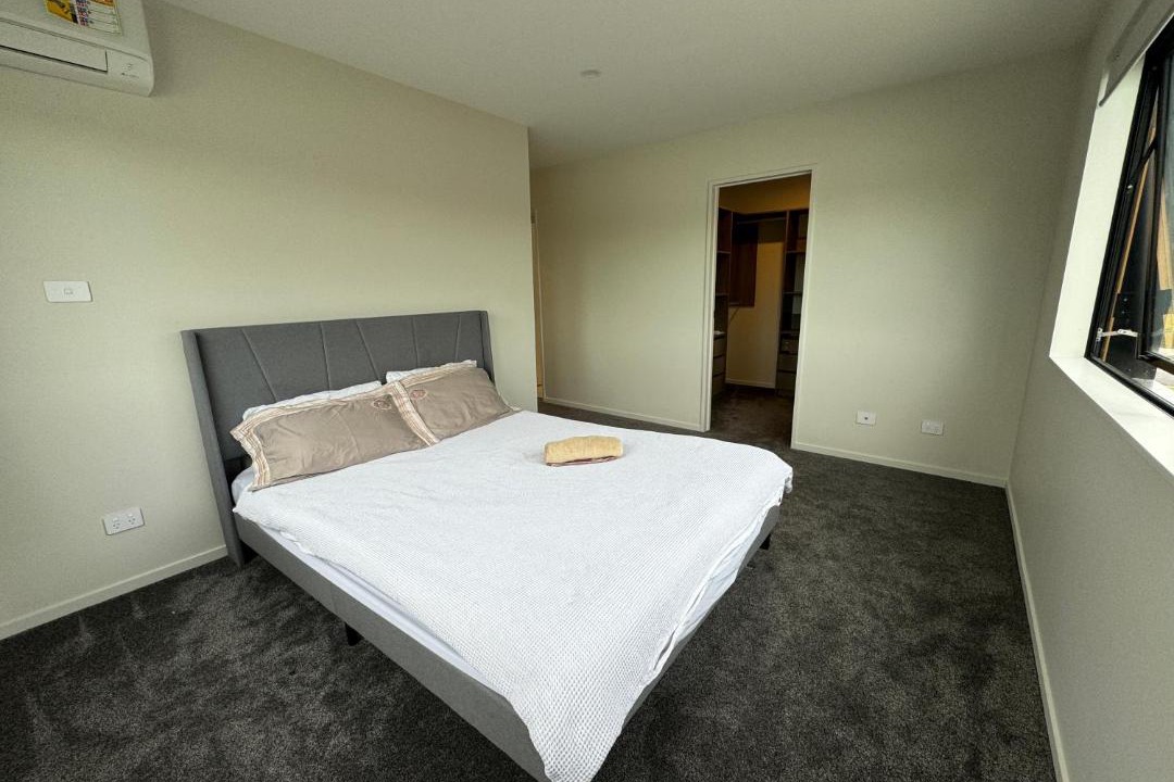 Photo of Others in Eastern Beach