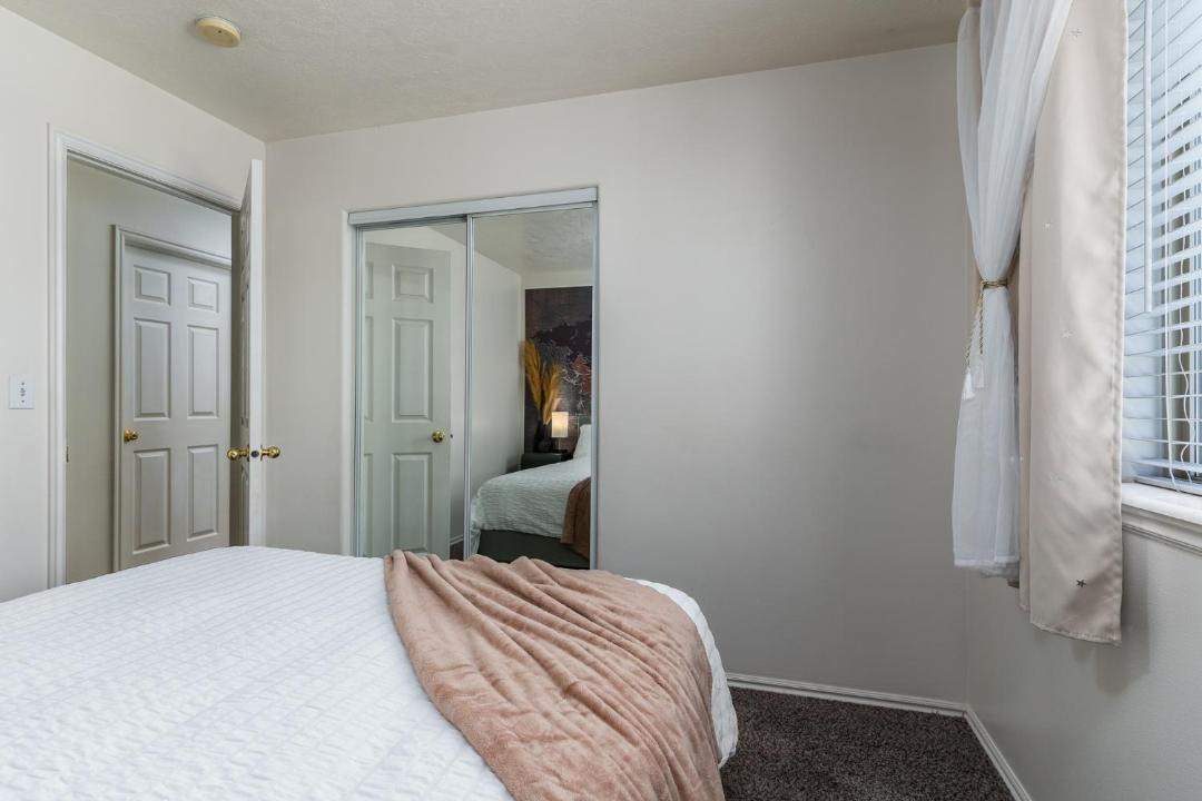 Photo of Bedroom in Pocatello