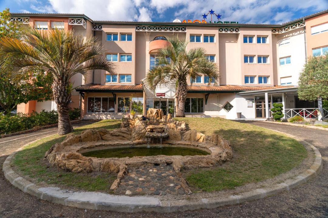 Photo of Others in Saint-Pierre-du-Mont