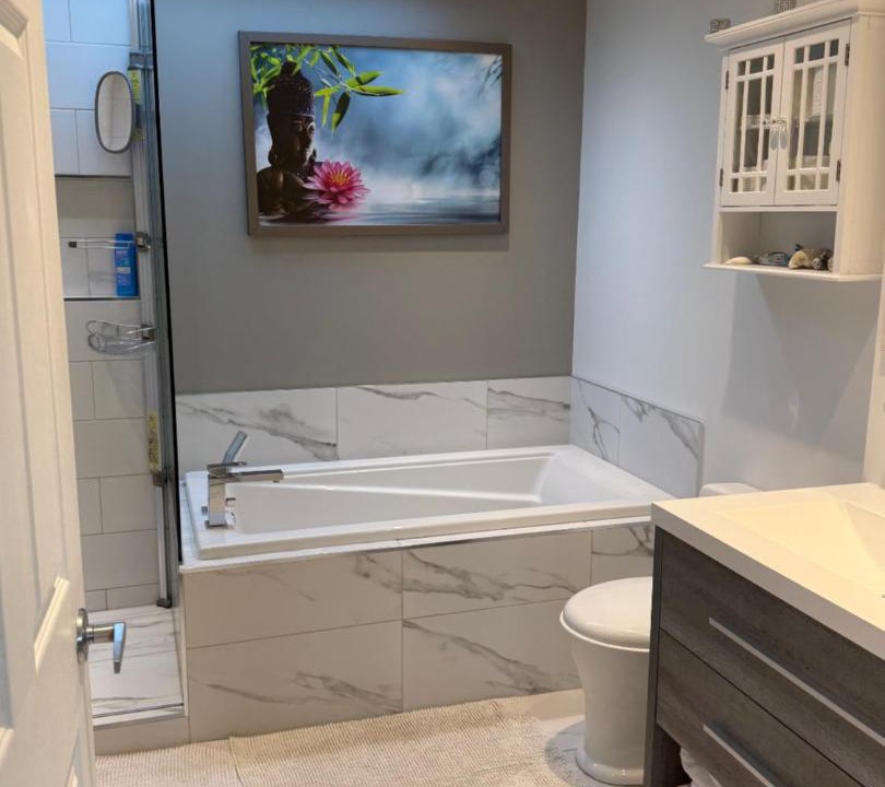 Photo of Bathroom in Longue-Pointe