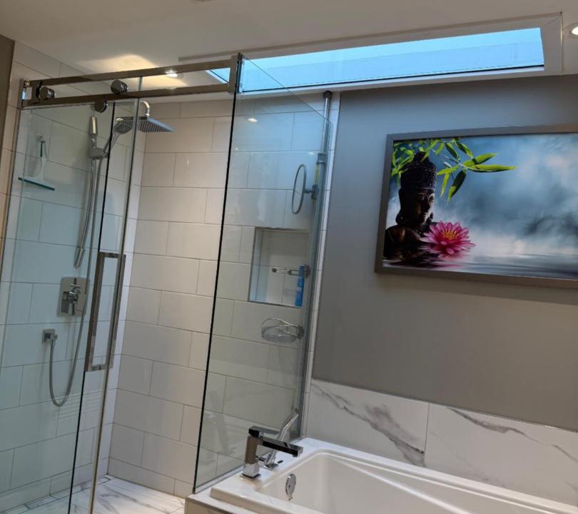 Photo of Bathroom in Longue-Pointe