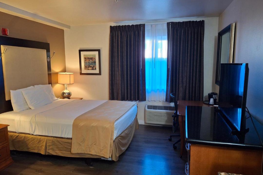 Photo of Bedroom in Buena