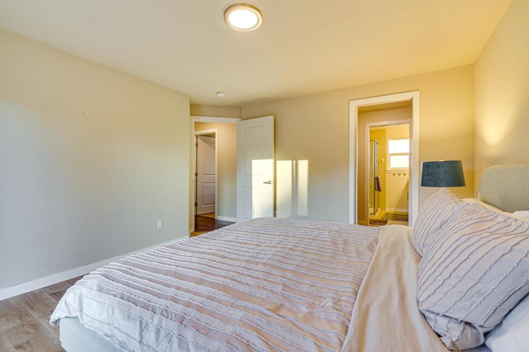 Photo of Bedroom in Silver Lake