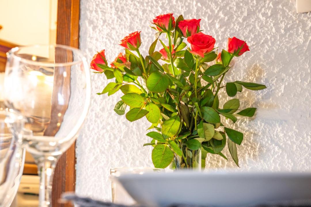 Photo of Others in Thones