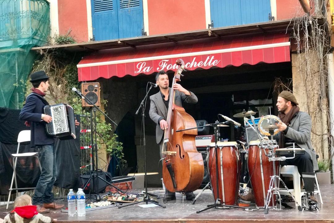 Photo of Others in Vercoiran