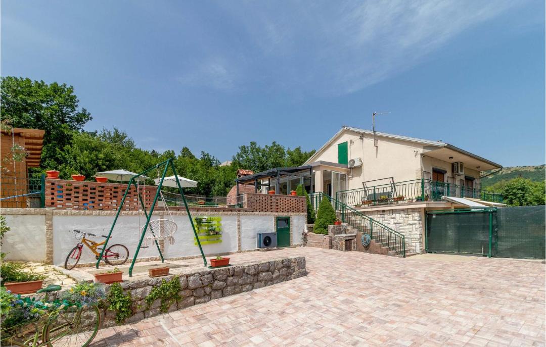 Photo of Others in Ledenice