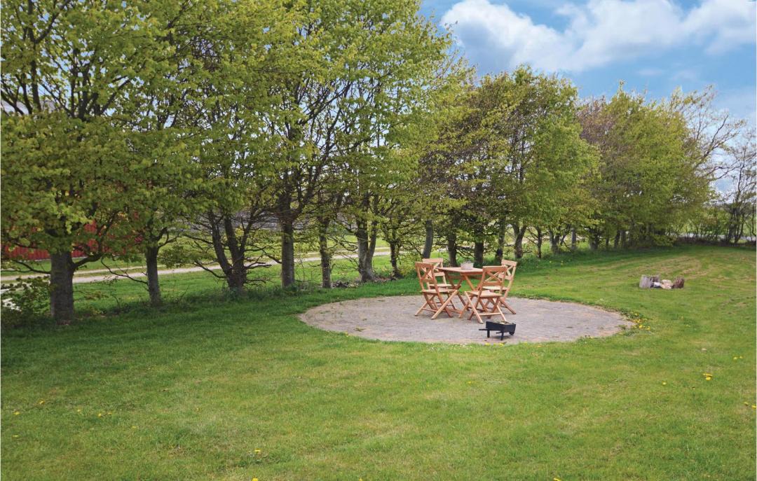 Photo of Outdoor in Mandoe
