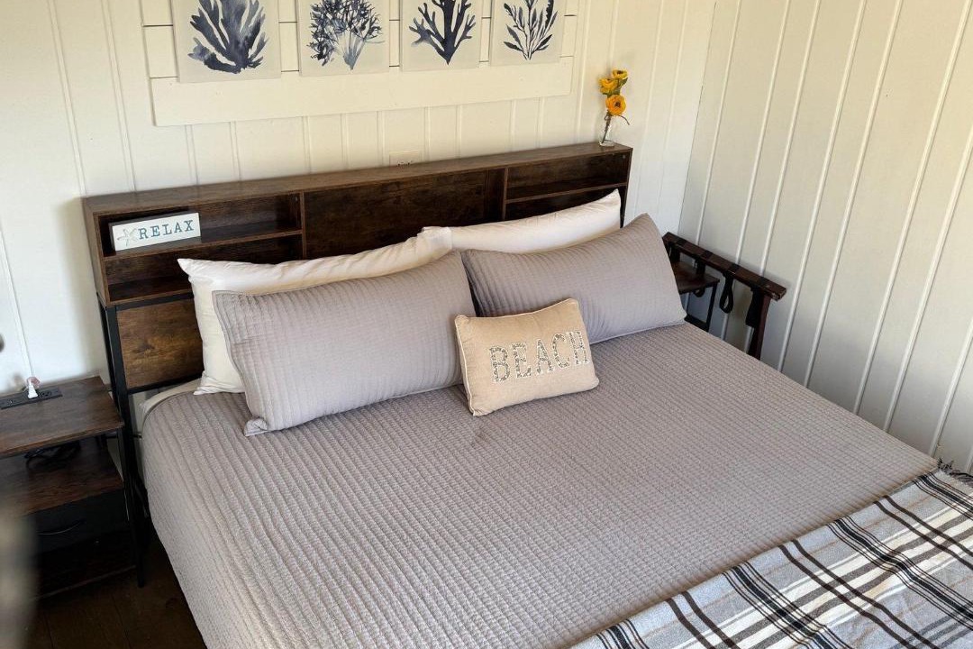 Photo of Bedroom in Long Beach