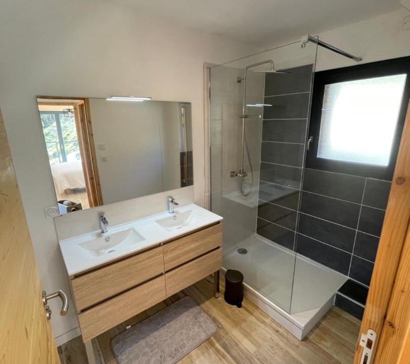 Photo of Others in Vier-Bordes