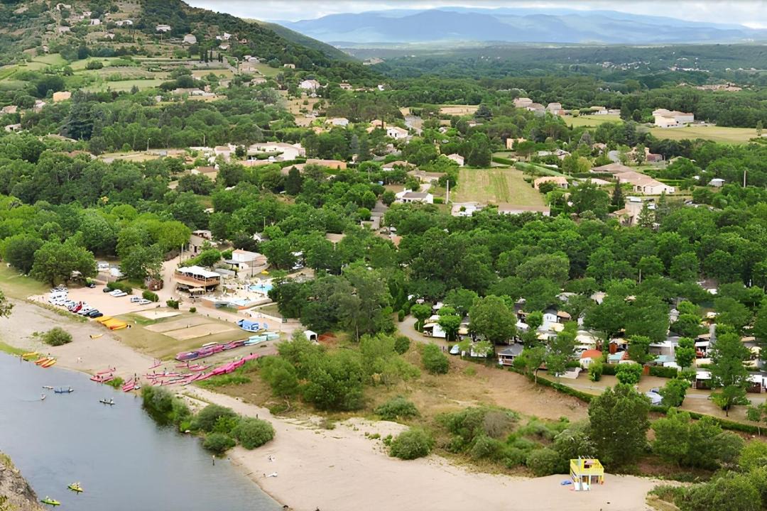 Photo of Others in Sampzon