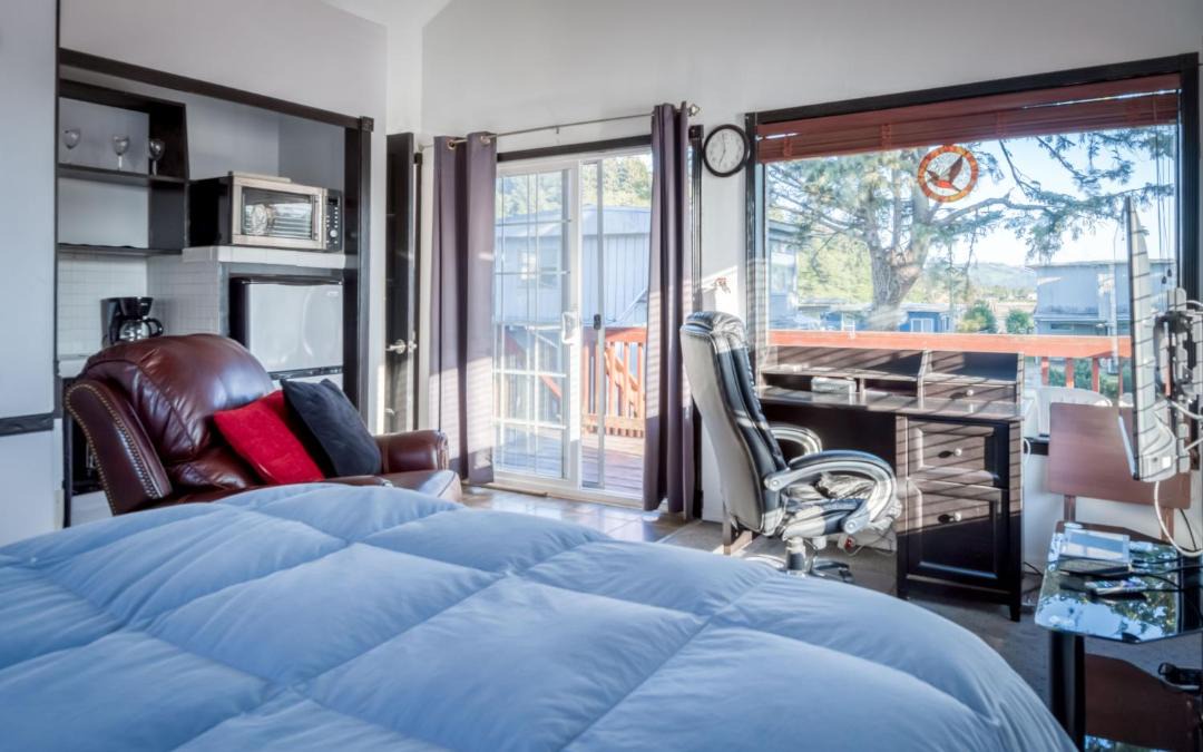 Photo of Bedroom in Lincoln City