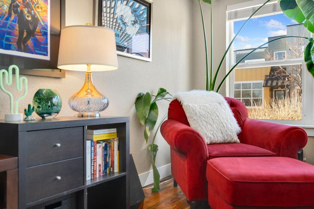 Photo of Livingroom in Old Town North