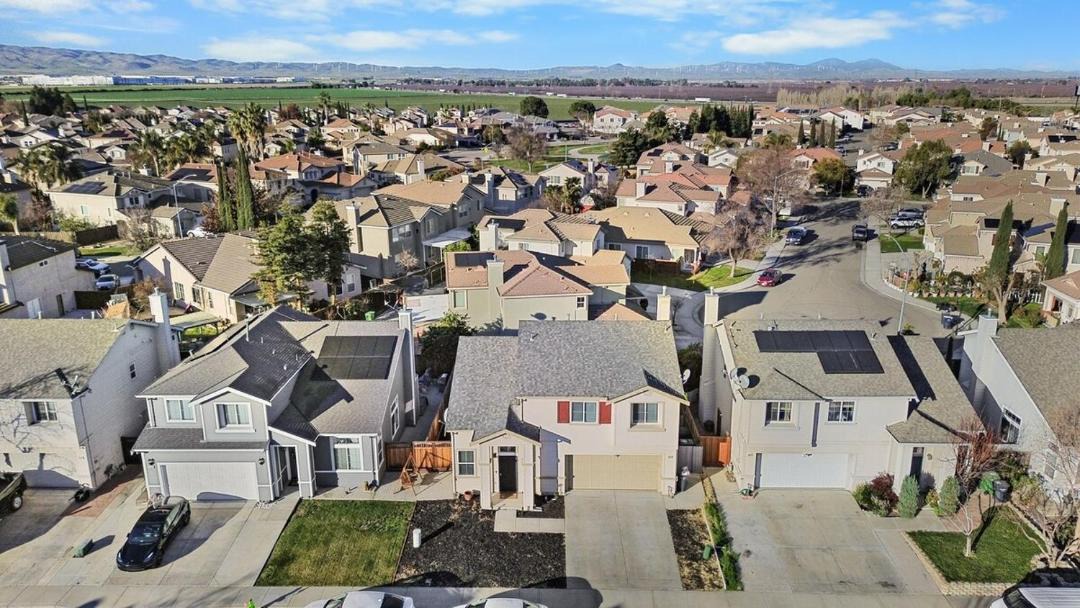 Photo of Buildings in Tracy