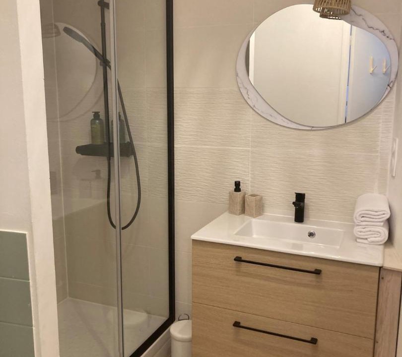 Photo of Bathroom in Azay-le-Rideau