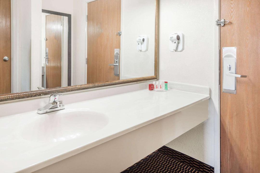 Photo of Bathroom in Columbia