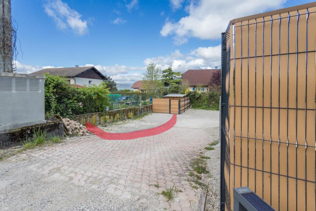 Photo of Others in Viry