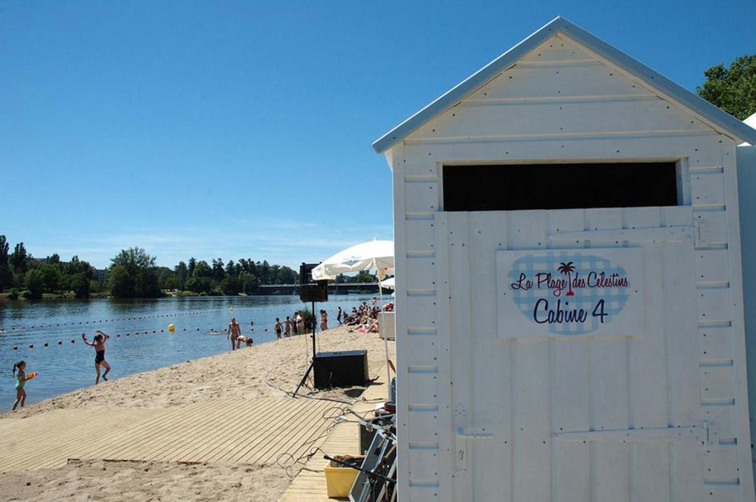 Photo of Buildings in Thermal