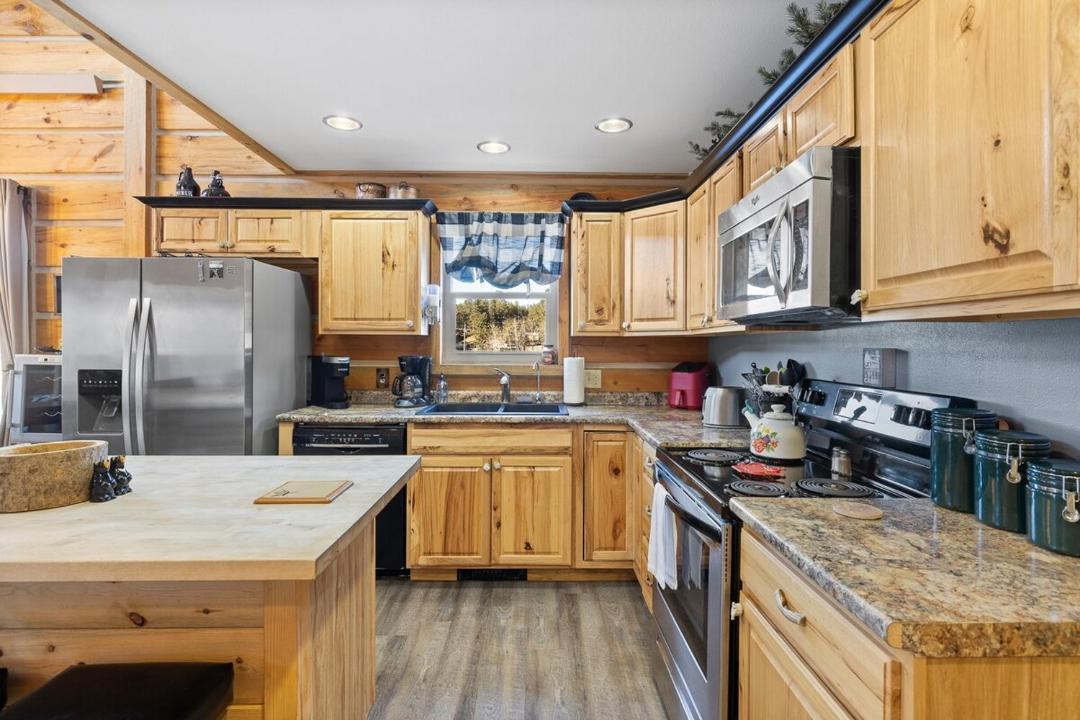 Photo of Kitchen in Custer