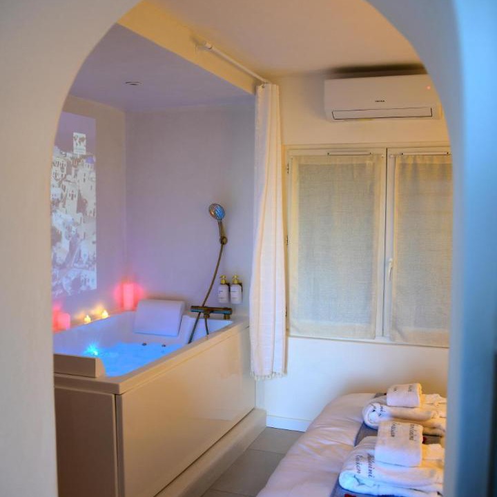 Photo of Others in Castelnau-le-Lez