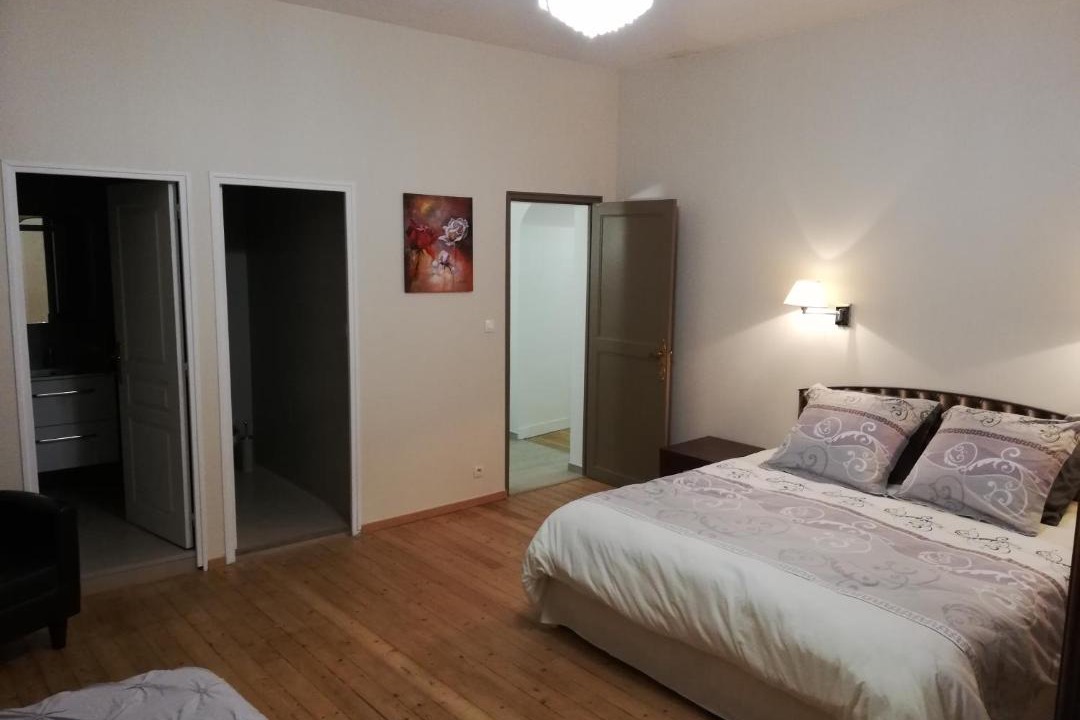 Photo of Bedroom in Mormant