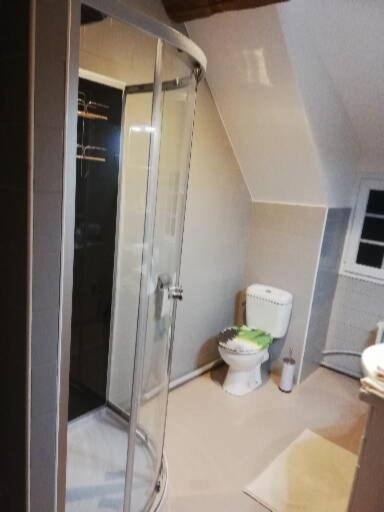 Photo of Bathroom in Mormant