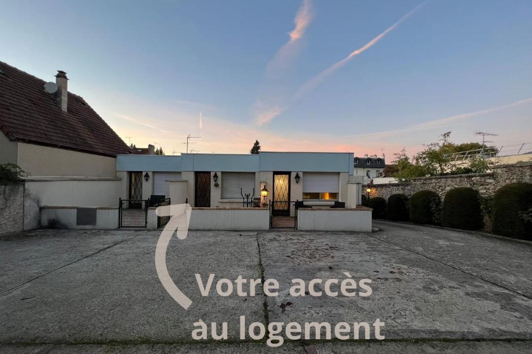 Photo of Others in Saint-Cyr-l'Ecole