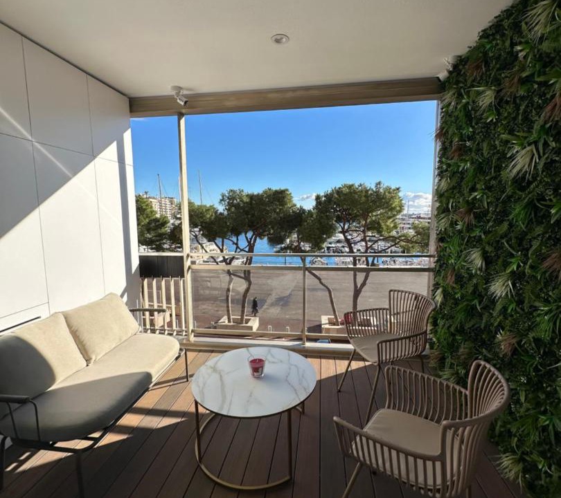 Photo of Patio Balcony in Quartier du Port