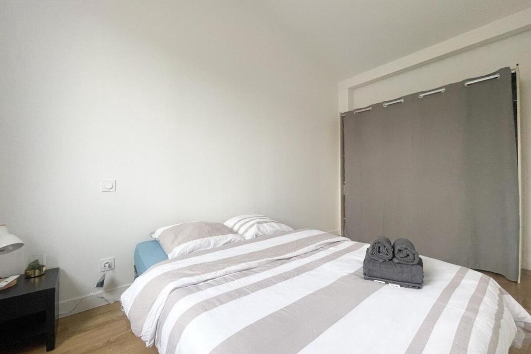 Photo of Bedroom in Talence