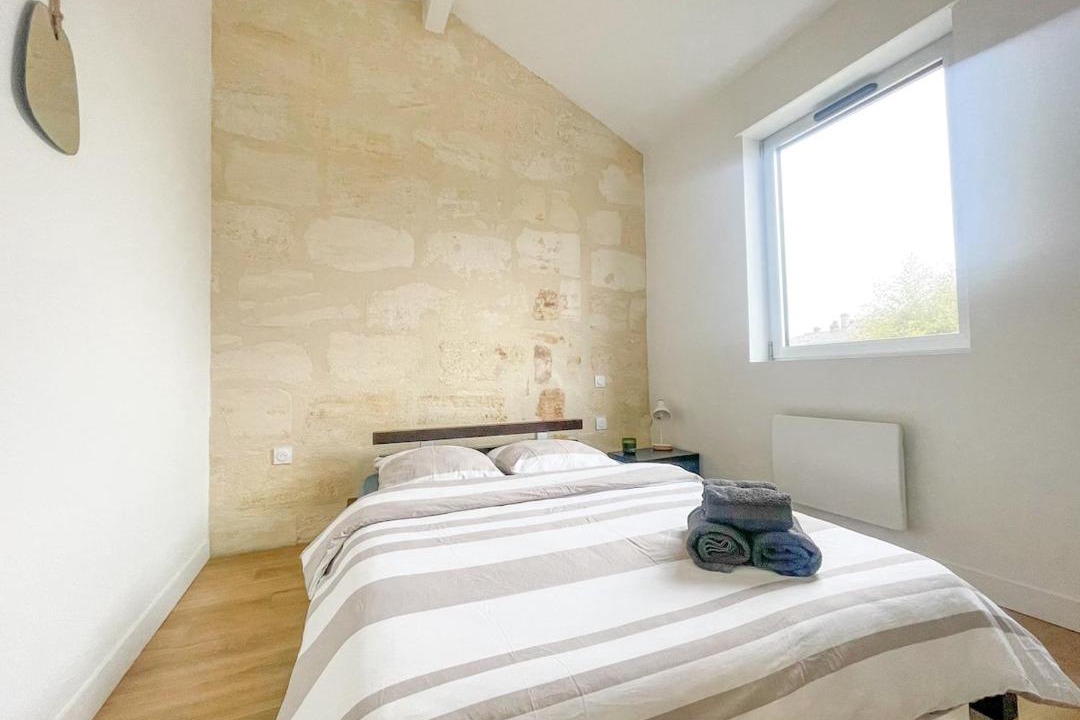Photo of Bedroom in Talence