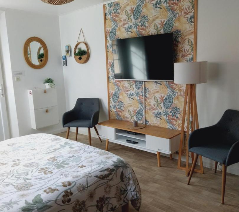 Photo of Others in Poussan