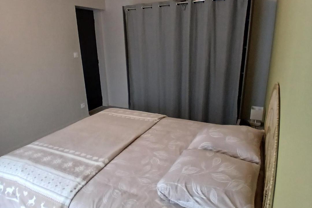 Photo of Bedroom in Autun