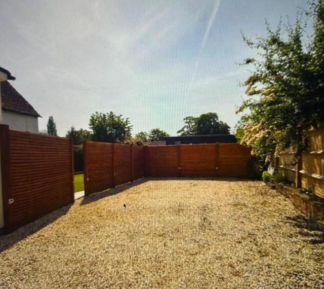 Photo of Others in Pangbourne